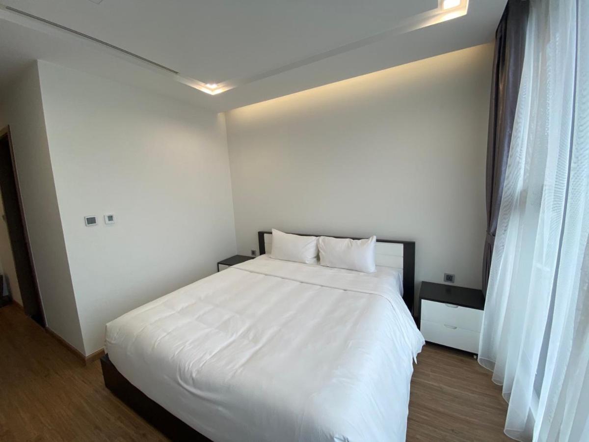 Fujihousing - Vinhomes Metropolis Apartment Hanoï Extérieur photo